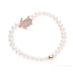 Handgefertigtes Schmuckunikat, Armband aus Zuchtperlen mit Schildkröte aus 925 Silber, rotvergoldet