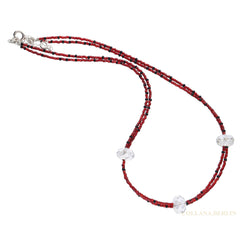 Kette aus Swarovskikristallen und roten/schwarzen Glasperlchen